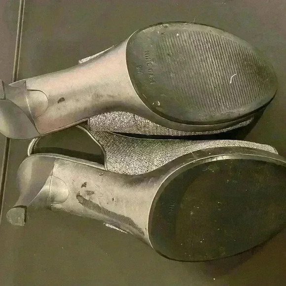 Nine West heels - Picture 6 of 7